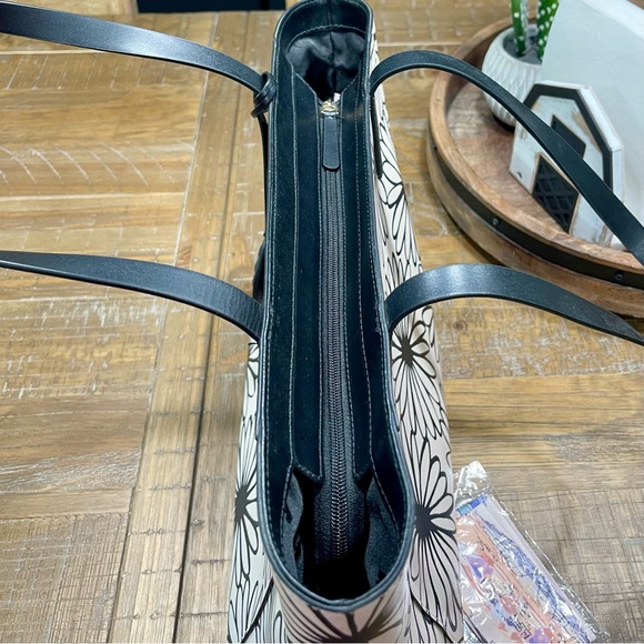 Kate Spade medium Rosa Daisy tote bag EUC - Picture 6 of 7